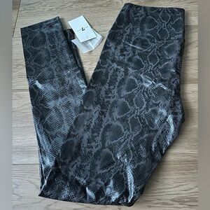 7 for all mankind Black Snake Print skinny / legging pants